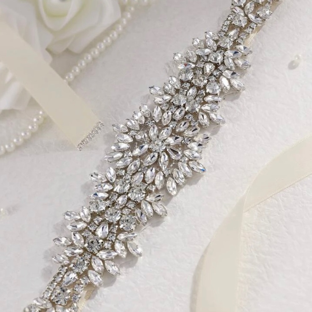 Bridal belt - Picture 2 of 3
